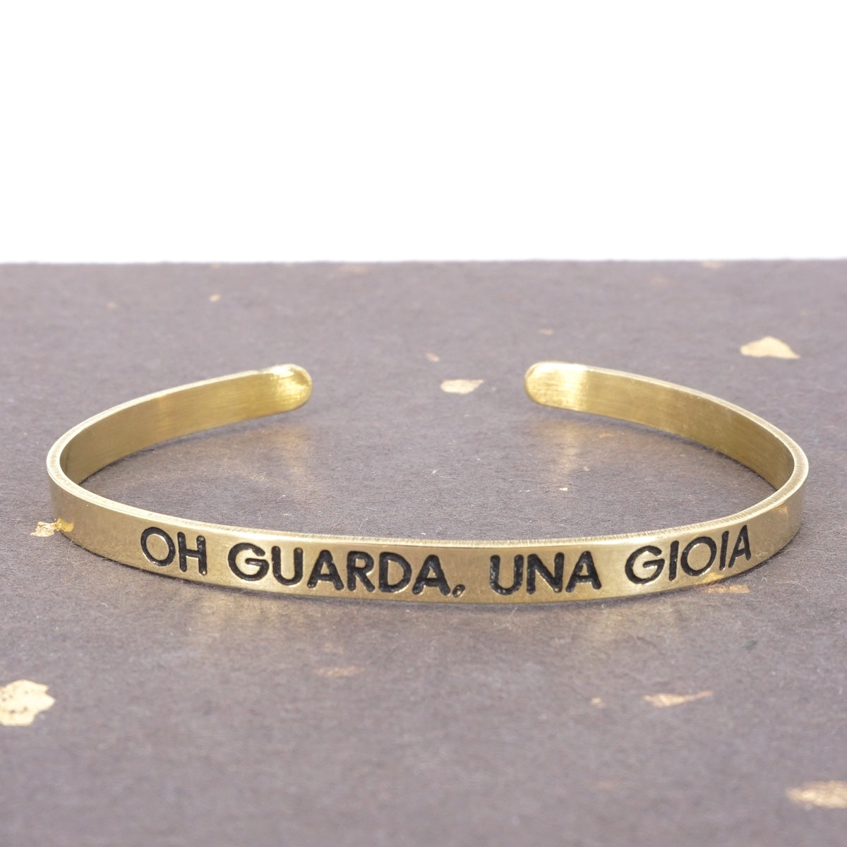 BRACCIALE SUPER SOTTILE OH GUARDA UNA GIOIA BRACCIALE SUPER SOTTILE OH GUARDA UNA GIOIA BERC SOPHIE