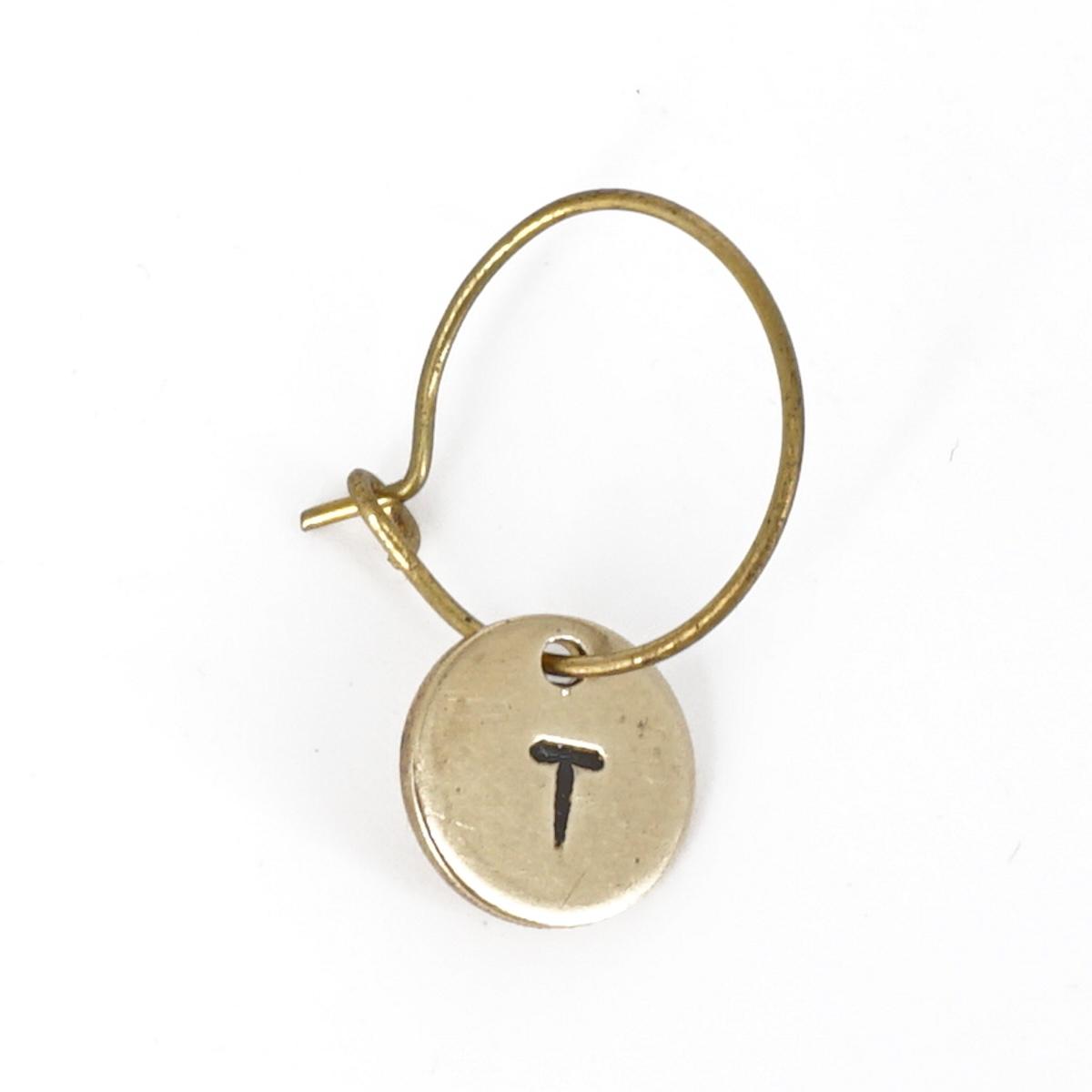 orecchino lettera t ORECCHINO LETTERA T  Loti