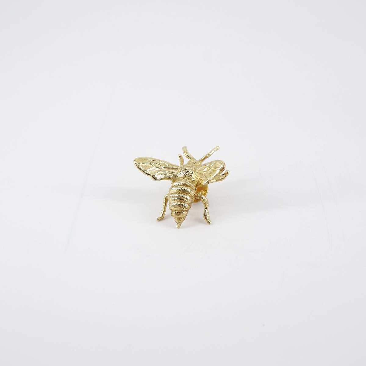 NEFELI SPILLA APE
