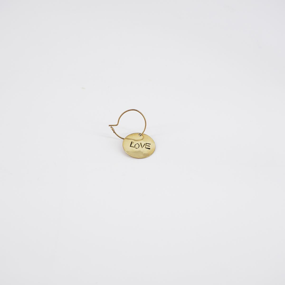 Orecchino LOVE
