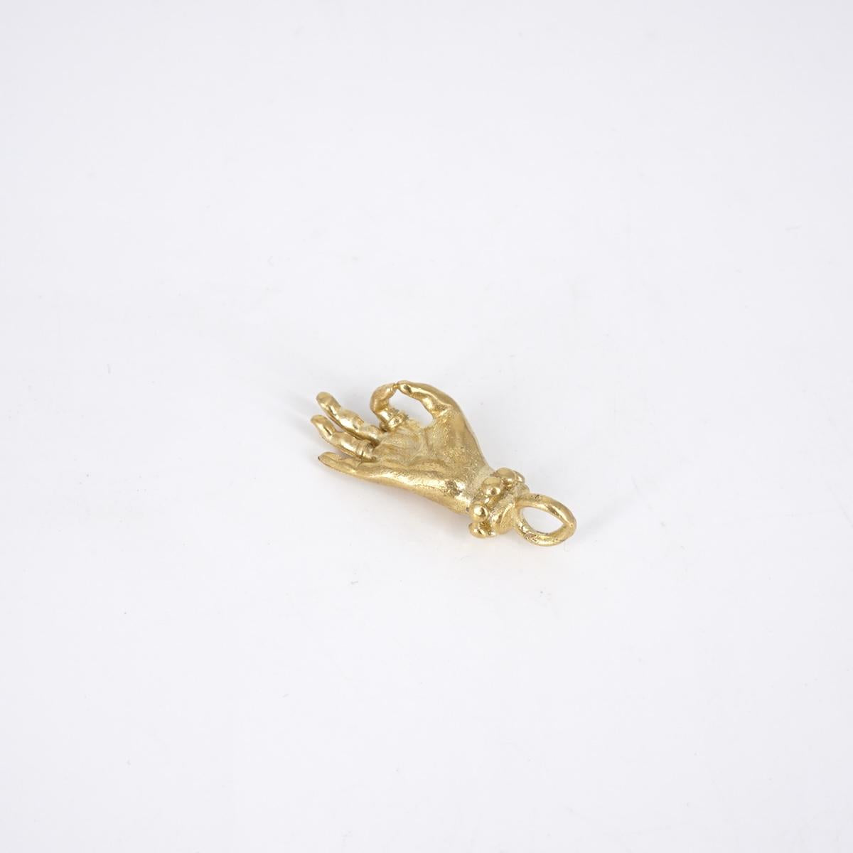 Charm mano OK
