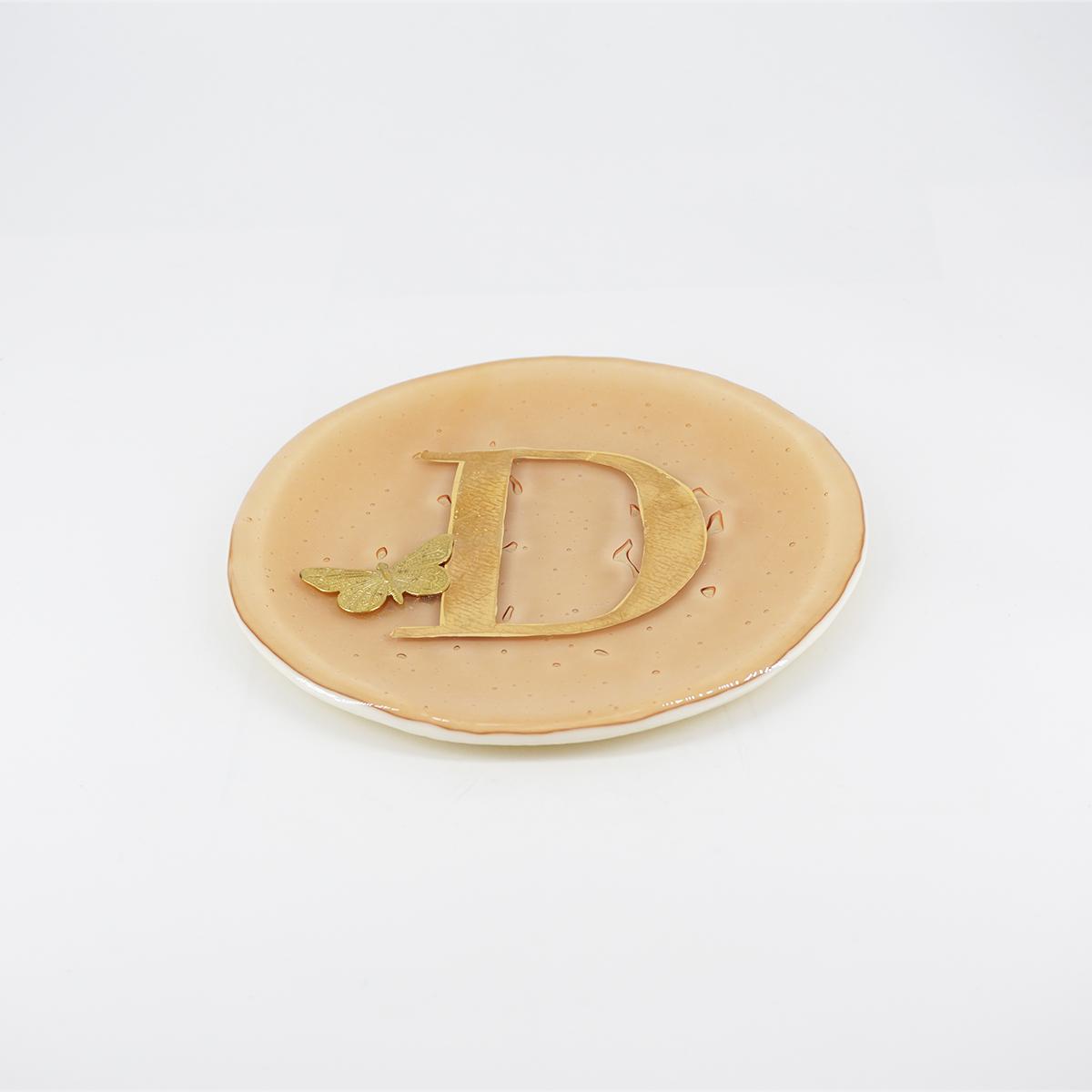 Piatto lettera e charm D CHAMPAGNE