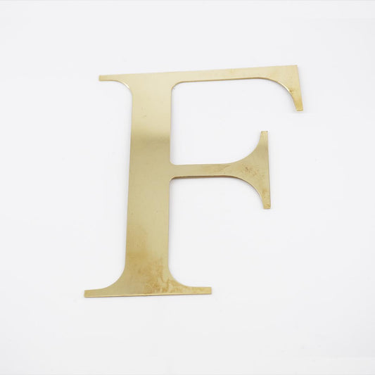 Lettera da appendere F