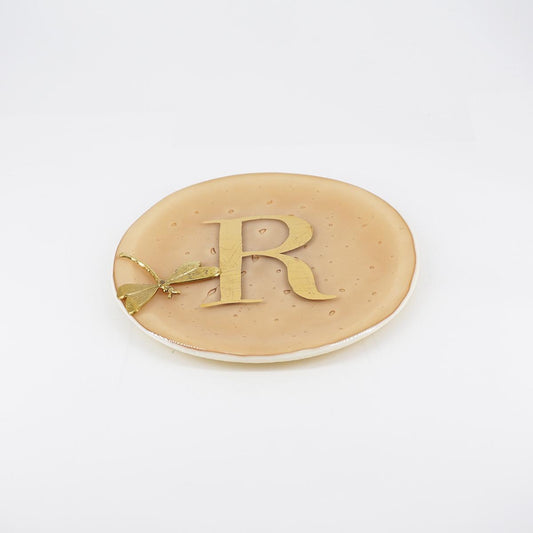 Piatto lettera e charm R CHAMPAGNE