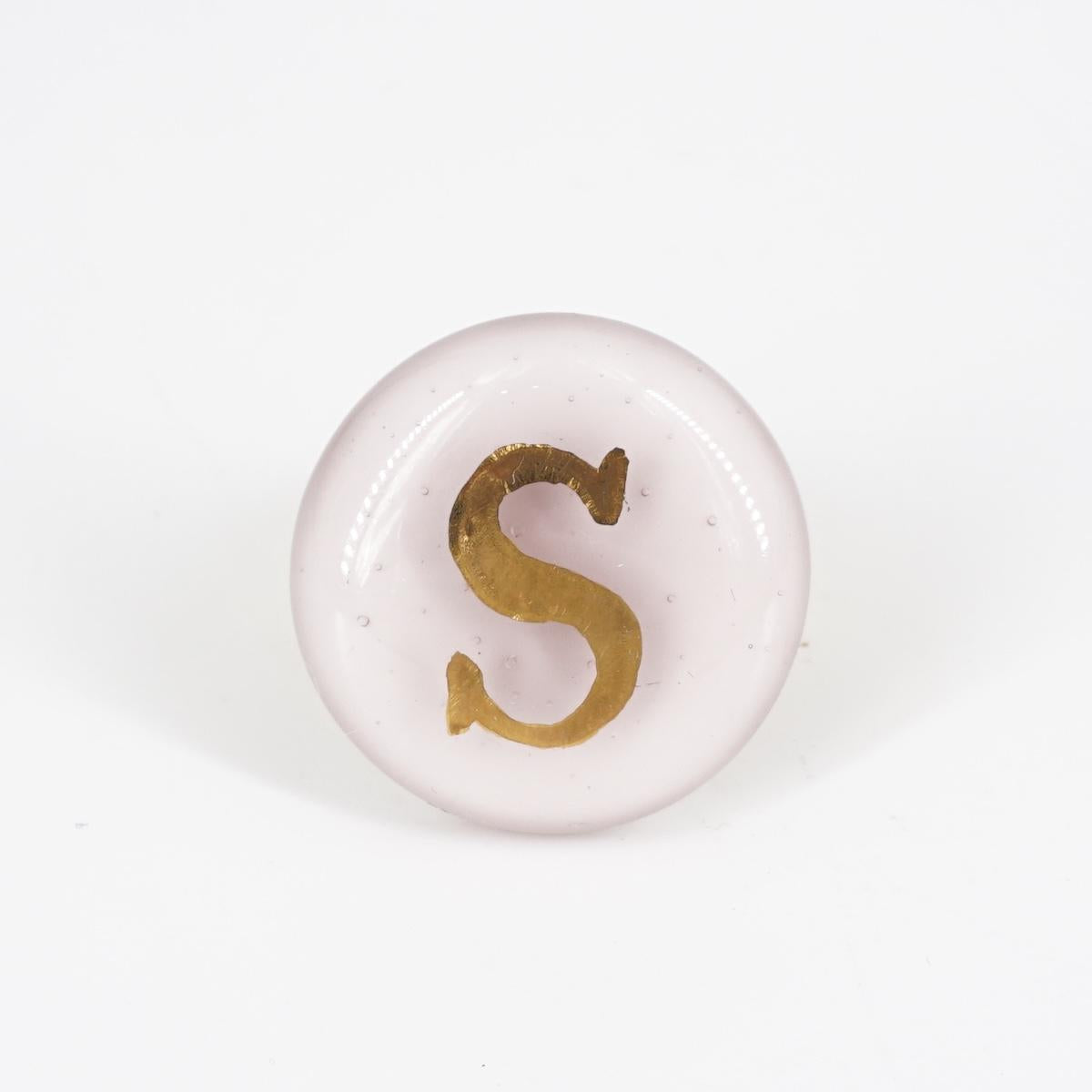 Anello lettera S rosa antico
