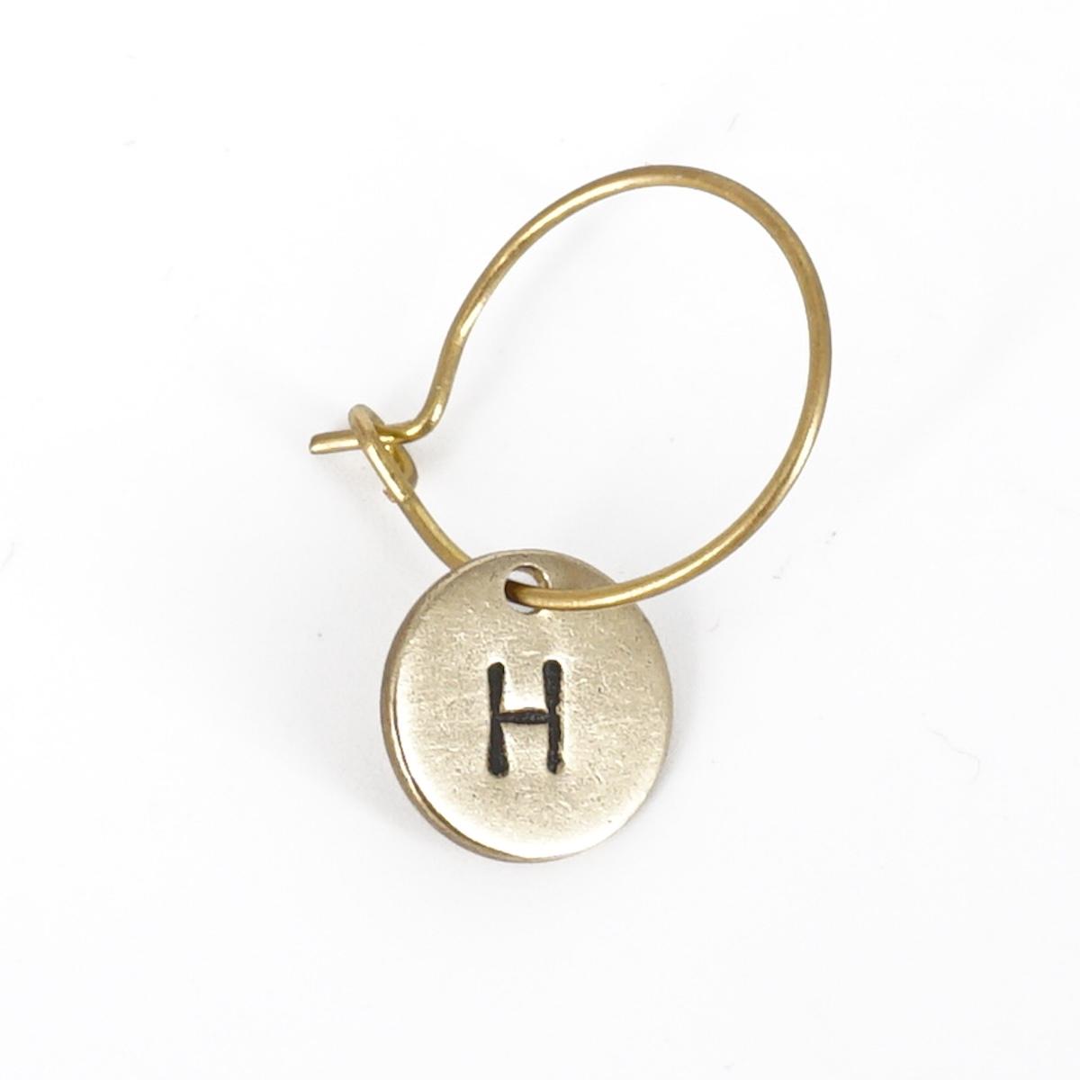 Orecchino lettera h ORECCHINO LETTERA H  Loti