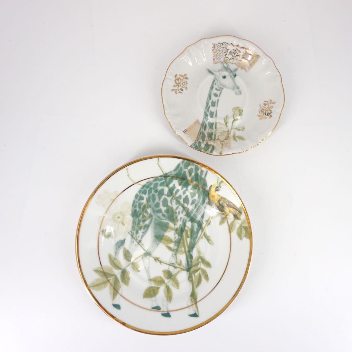 Pair of GIRAFFE tea and coffee plates