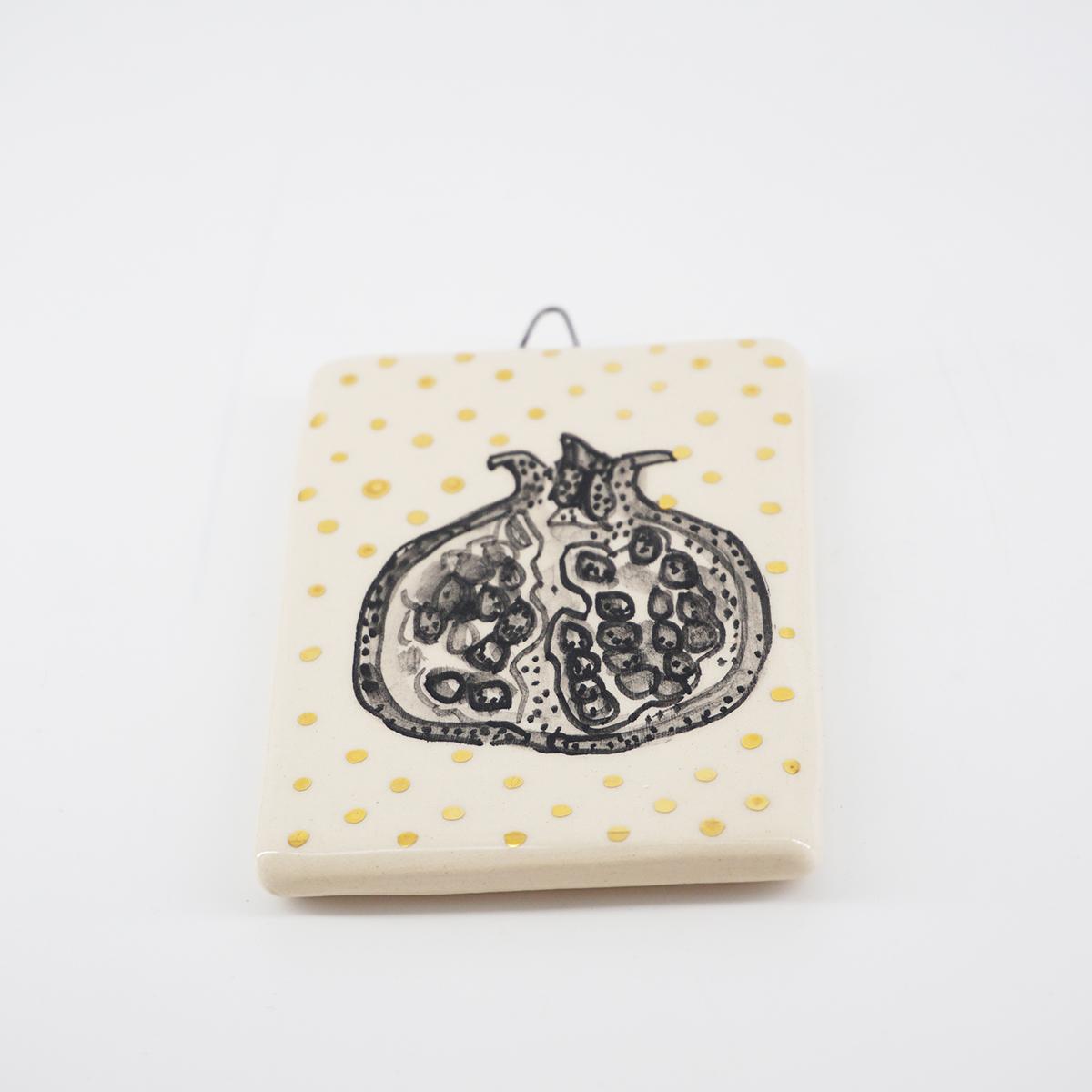 POMEGRANATE rectangle with smooth polka dot background