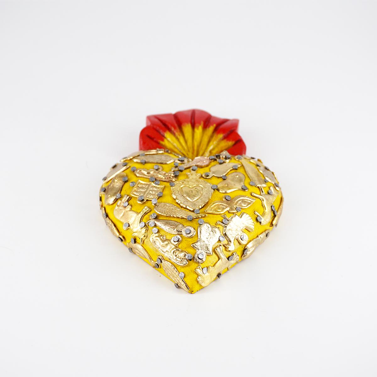 Cuore in legno medium GIALLO CUORE LEGNO MEDIUM GIALLO ARTE FASHION MEXICO
