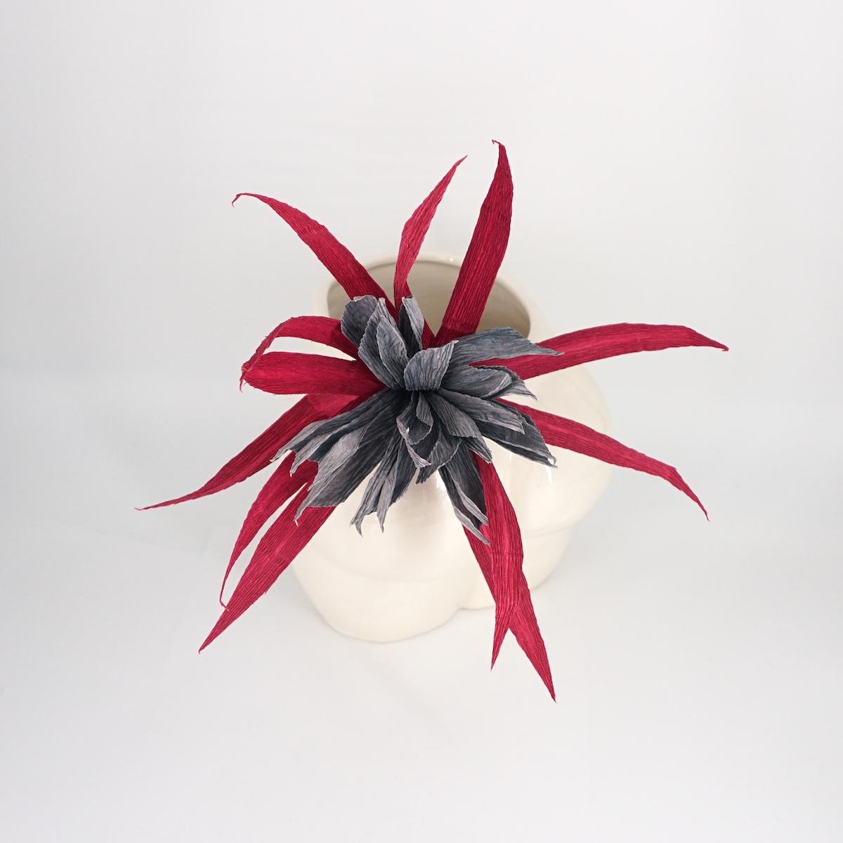 Fleur en papier GRIS BORDEAUX