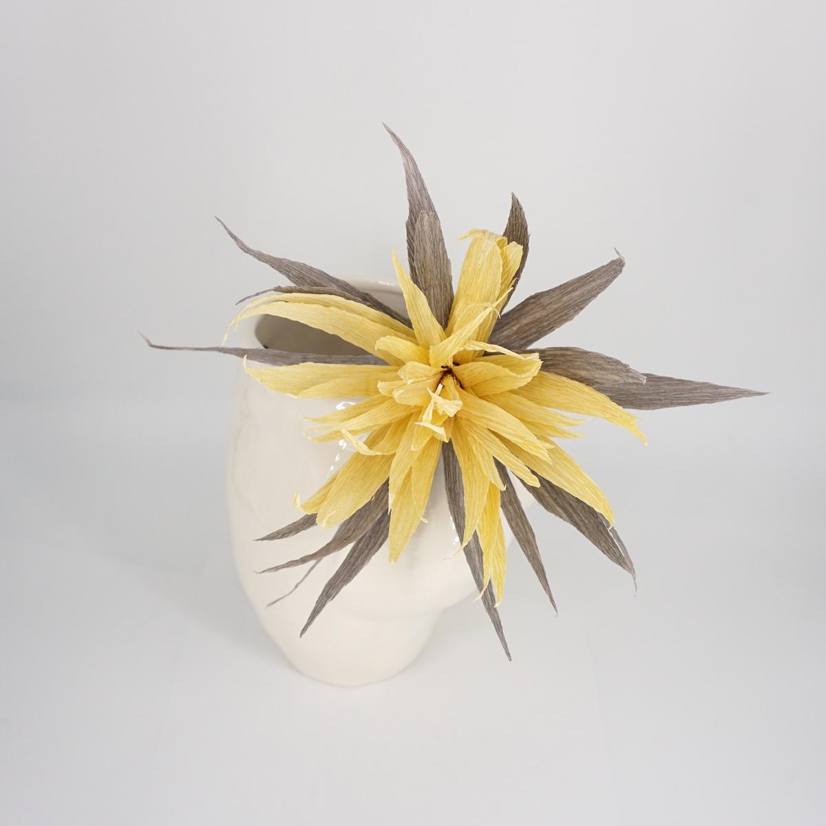ANDREA MERENDI FIORE DI CARTA GIALLO CGRIGIO