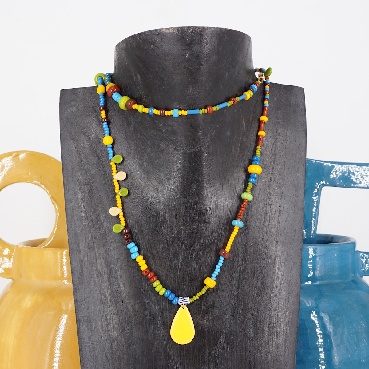 COLLANA LUNGA ASIMMETRICA CON GOCCIA COLLANA LUNGA ASIMMETRICA GOCCIA GIALLA ALMARE' 