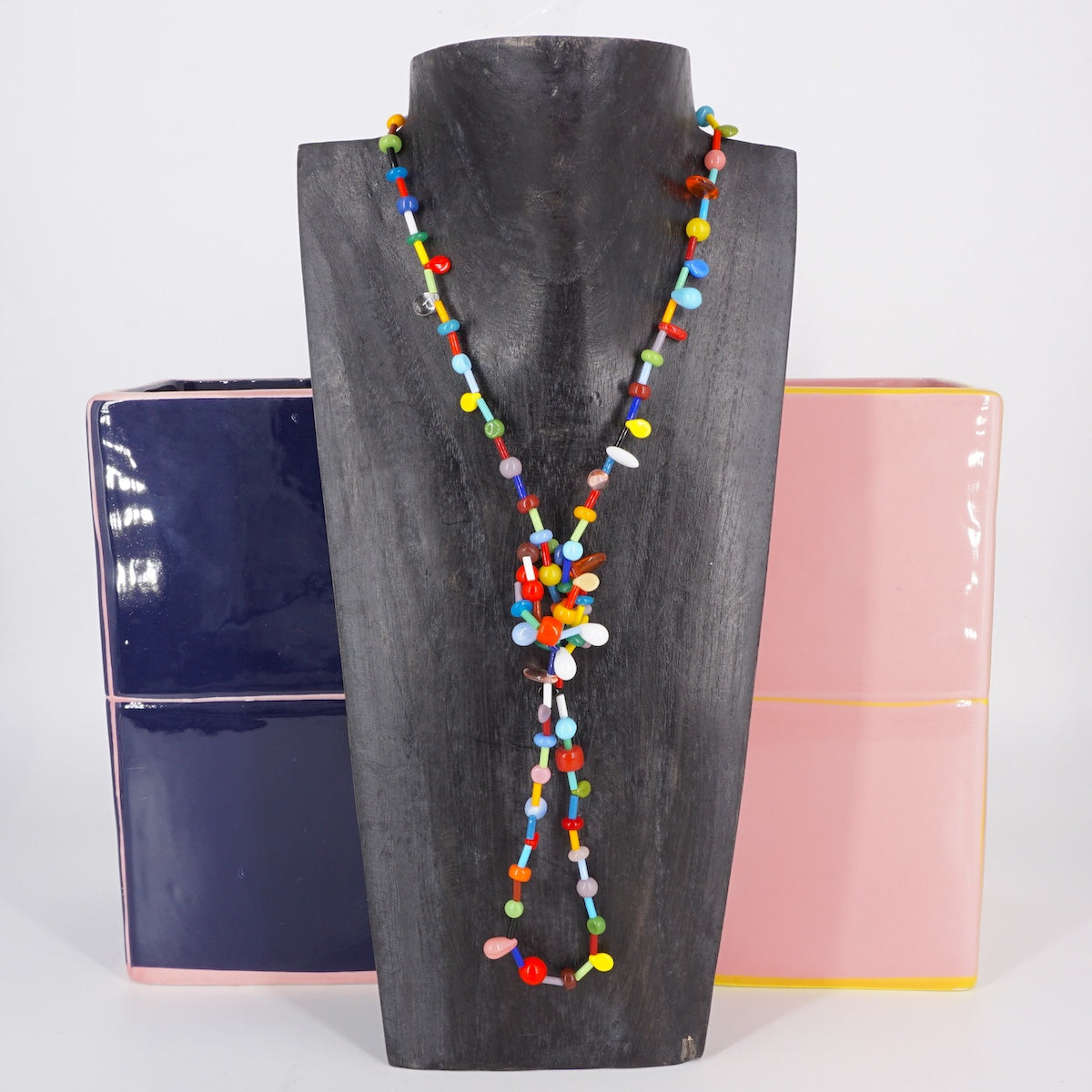 COLLANA LUNGA ASIMMETRICA PERLINE TUBETTO COLLANA LUNGA ASIMMETRICA PERLINE TUBETTO ALMARE' 