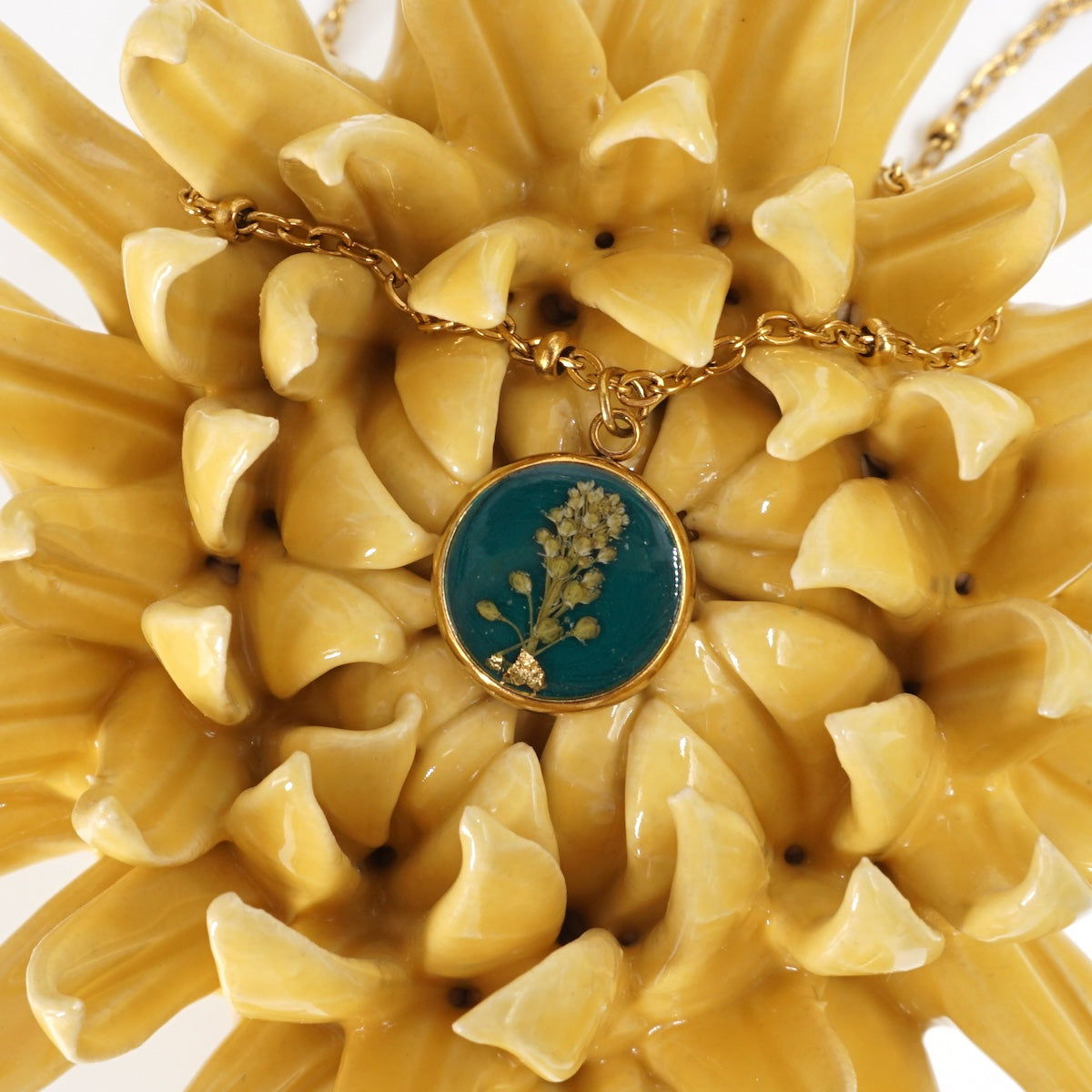 Collana fiori bottone rosario Ottanio COLLANA BOTTONE ROSARIO OTTANIO ANNA FADDA 
