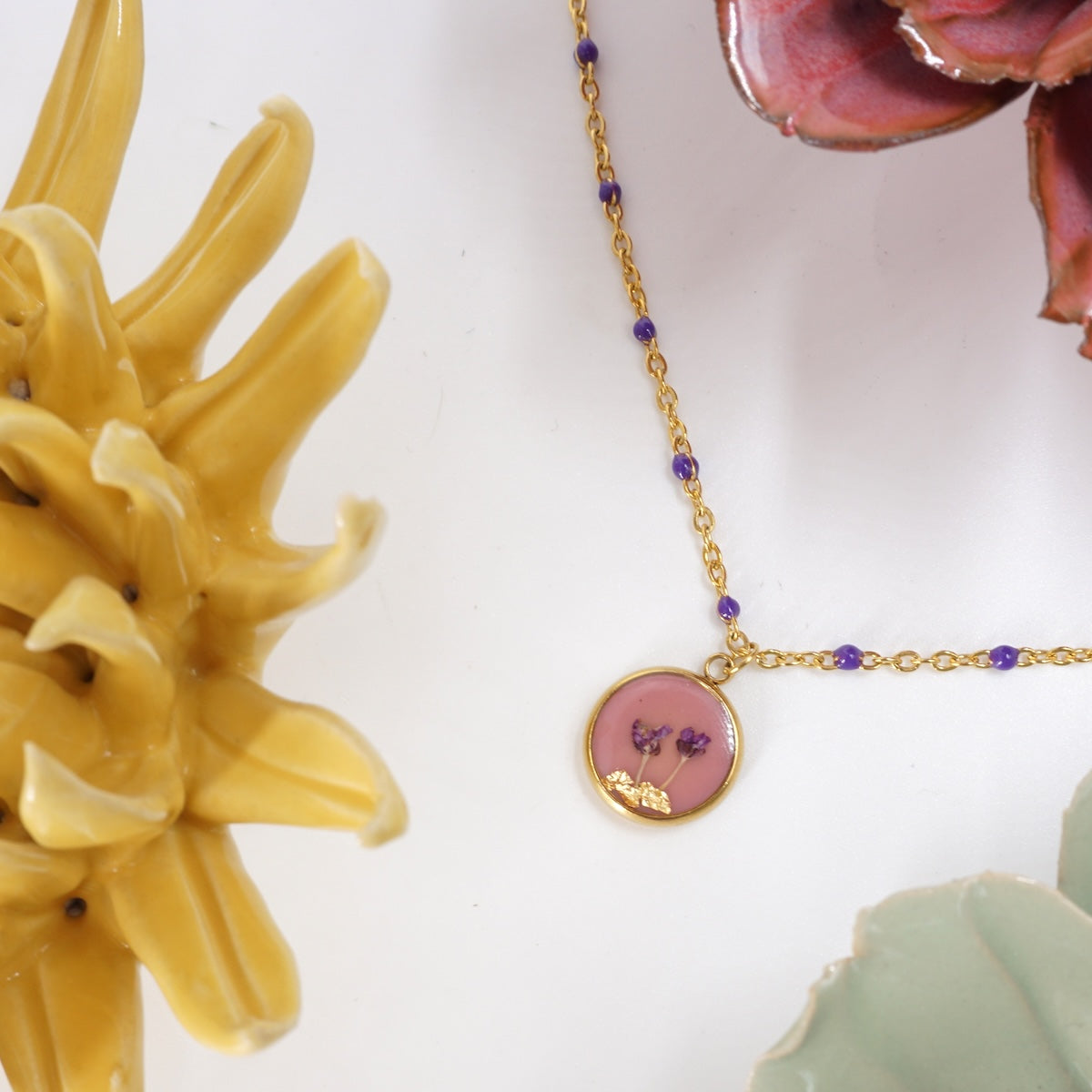 Collana fiori bottone rosario Rosa Antico COLLANA BOTTONE ROSARIO ROSA ANTICO ANNA FADDA 