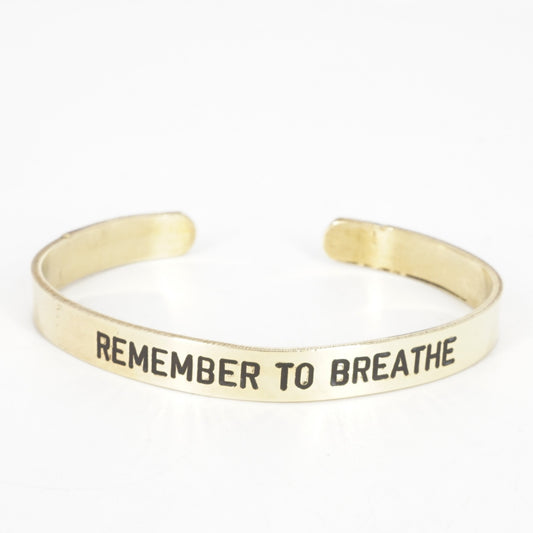 Bracciale fascia sottile REMEMBER TO BREATHE BRACCIALE SOTTILE REMEMBER TO BREATHE BERC SOPHIE 