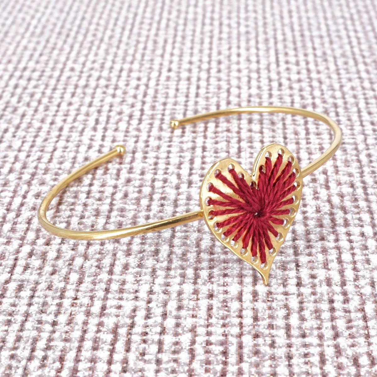 BRACCIALE FILO CUORE BORDEAUX BRACCIALE CUORE BORDEAUX KEDIMA 