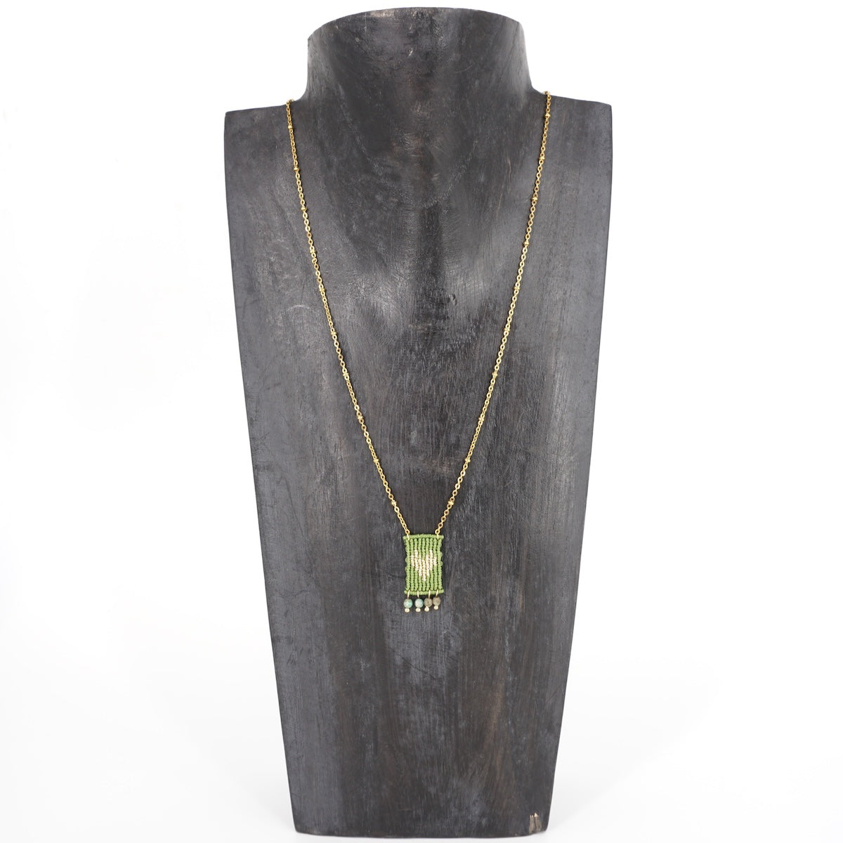 COLLANA TALISMANO MINI CUORE VERDE ERBA COLLANA TALISMANO MINI CUORE VERDE ERBA NOMADEA 