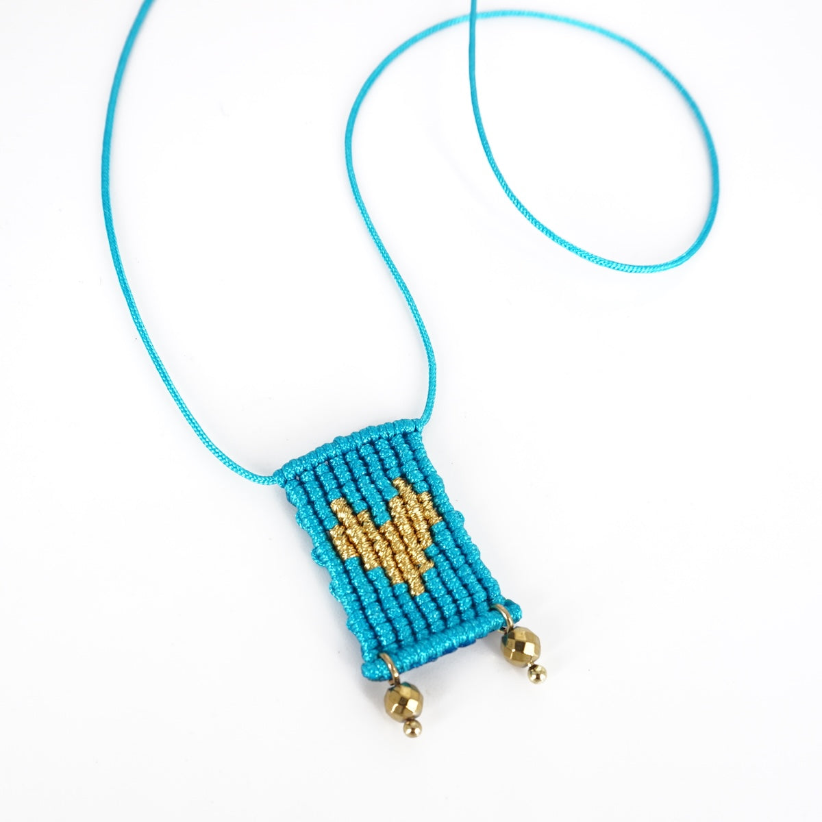 COLLANA TALISMANO CORDINO CUORE TURCHESE COLLANA TALISMANO TESSUTO CUORE TURCHESE NOMADEA 