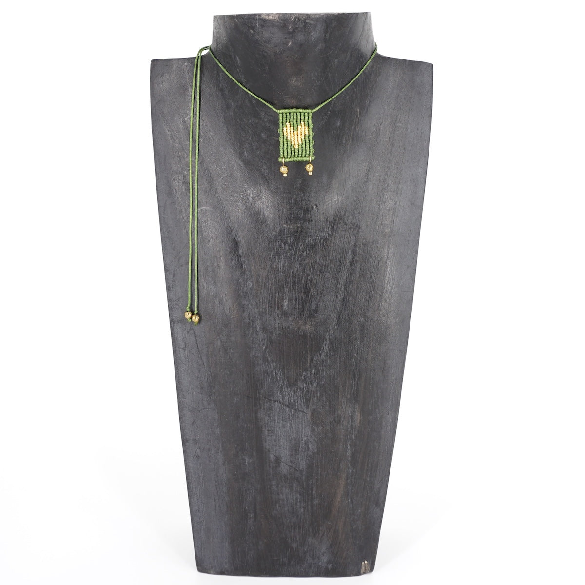 COLLANA TALISMANO CORDINO VERDE COLLANA TALISMANO TESSUTO CUORE VERDE ERBA NOMADEA 