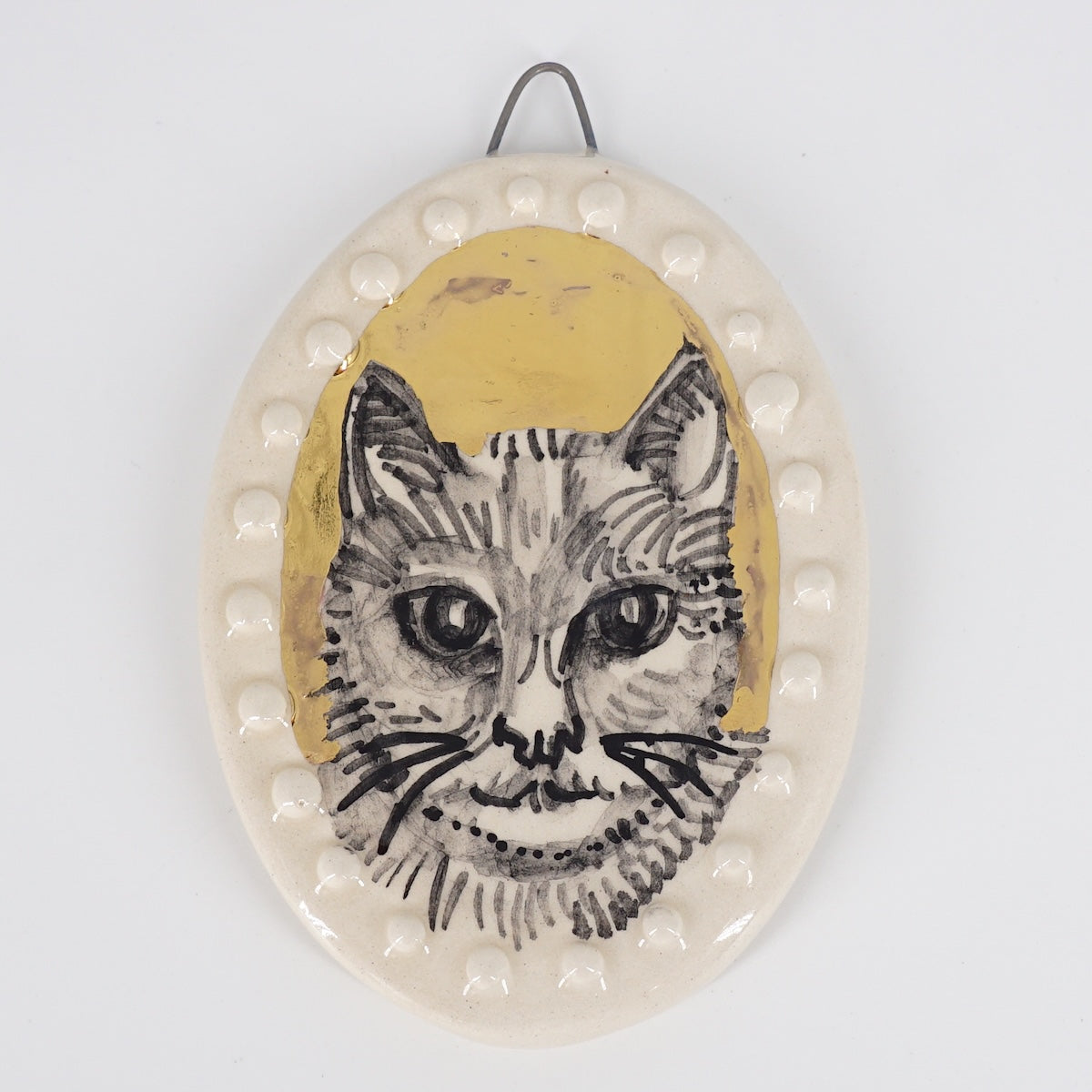 Ovalino GATTO muso fondo oro con bollicine OVALE GATTO MUSO ORO BOLLICINE ROSSO RAMINA 