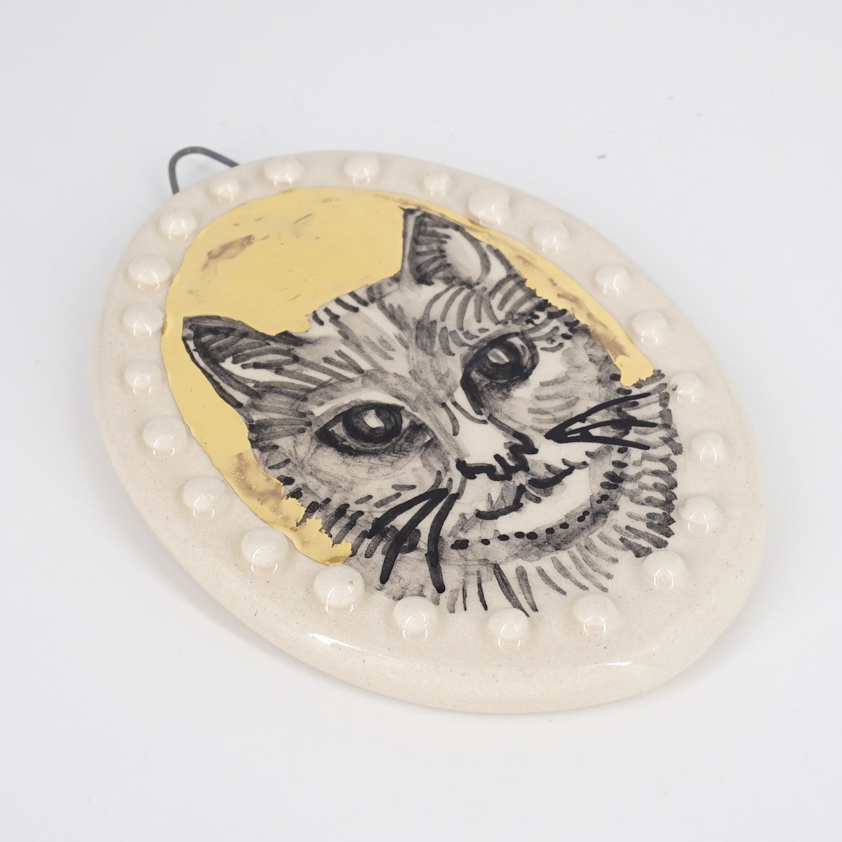 Ovalino GATTO muso fondo oro con bollicine OVALE GATTO MUSO ORO BOLLICINE ROSSO RAMINA 