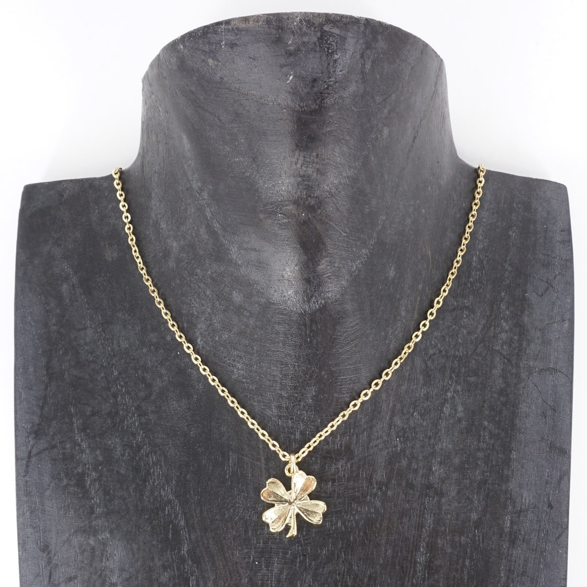 COLLANA CATENINA QUADRIFOGLIO COLLANA CATENINA UN CHARM QUADRIFOGLIO SVEVA 