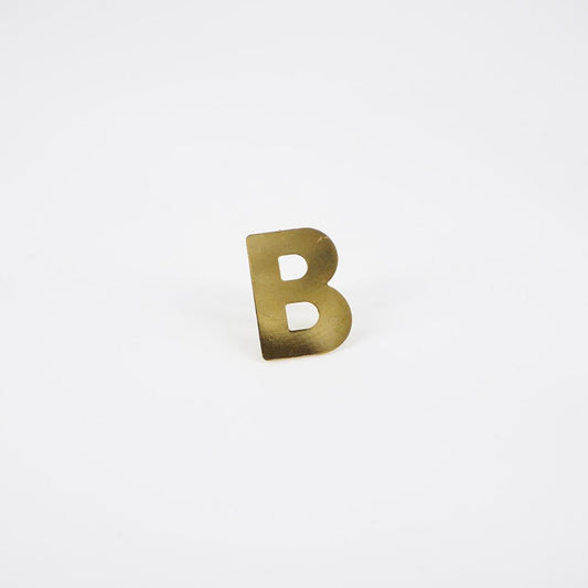 Decorative nail letter B