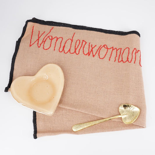 Tovaglietta ricamata WONDER WOMAN cimarron