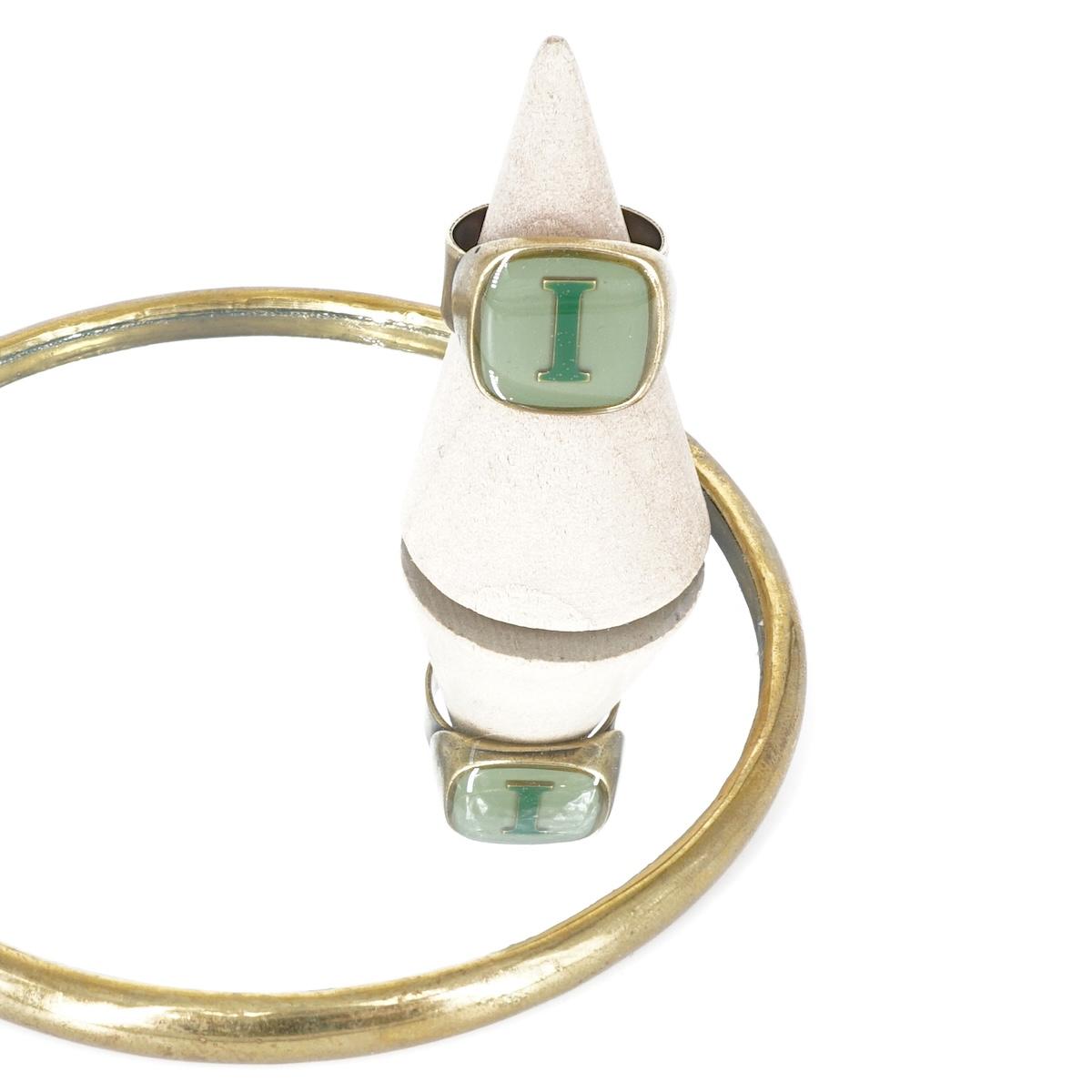 ANELLO LETTERA I VERDE MENTA ANELLO LETTERA I VERDE MENTA E VERDE BOSCO UNIQUE UNCONVENTIONAL DETAILS 