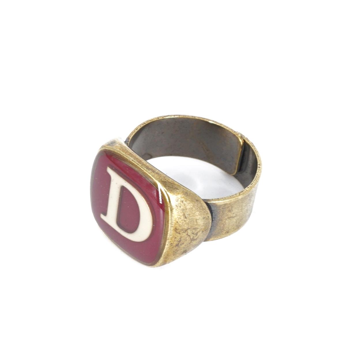 ANELLO LETTERA D BORDEAUX ANELLO LETTERA D BORDEAUX E AVORIO UNIQUE UNCONVENTIONAL DETAILS 