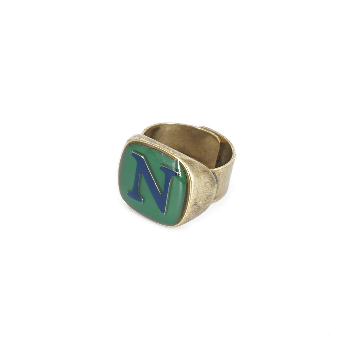ANELLO LETTERA N VERDE ANELLO LETTERA N VERDE E BLU UNIQUE UNCONVENTIONAL DETAILS 