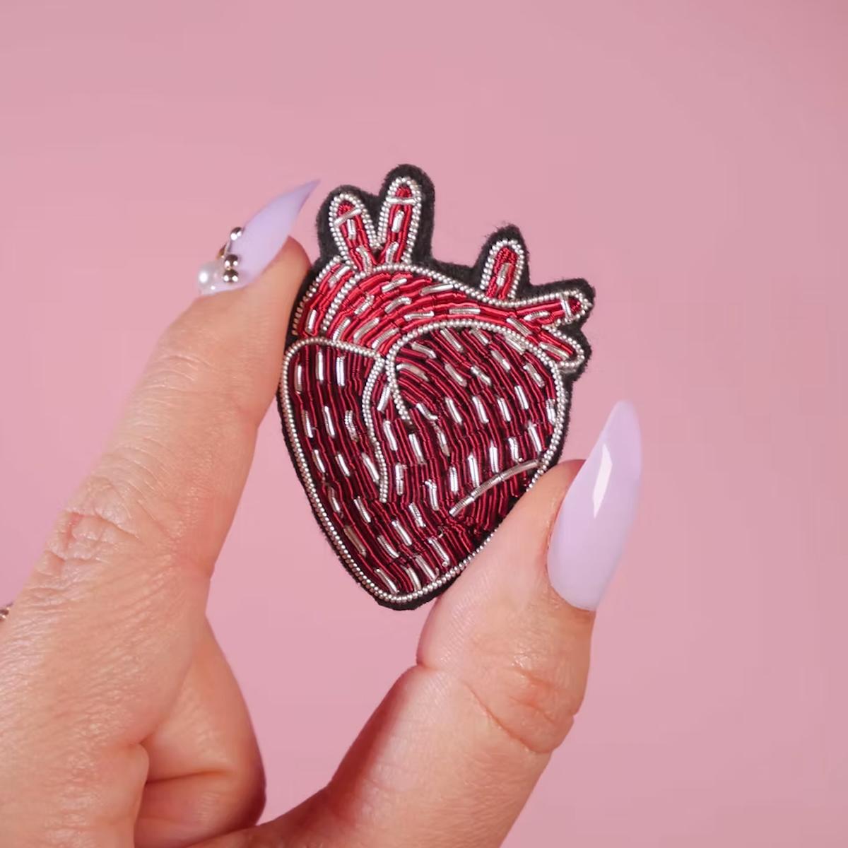 SPILLA CUORE ANATOMICO SPILLA CUORE ANATOMICO  MALICIEUSE DIY 