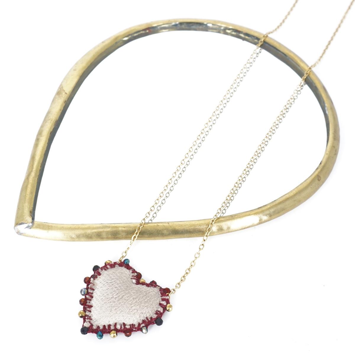 COLLANA CUORE DOUBLE FACE BORDEAUX E NATURAL COLLANA CUORE DOUBLE FACE BORDEAUX NATURAL EIKOSITRIA 