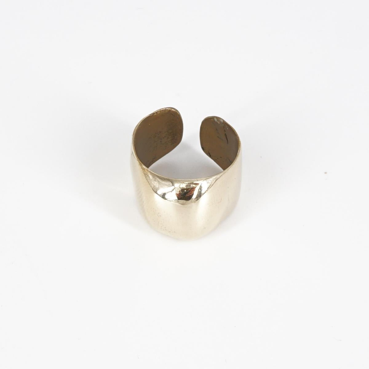 ANELLO DA MIGNOLO IRREGOLARE