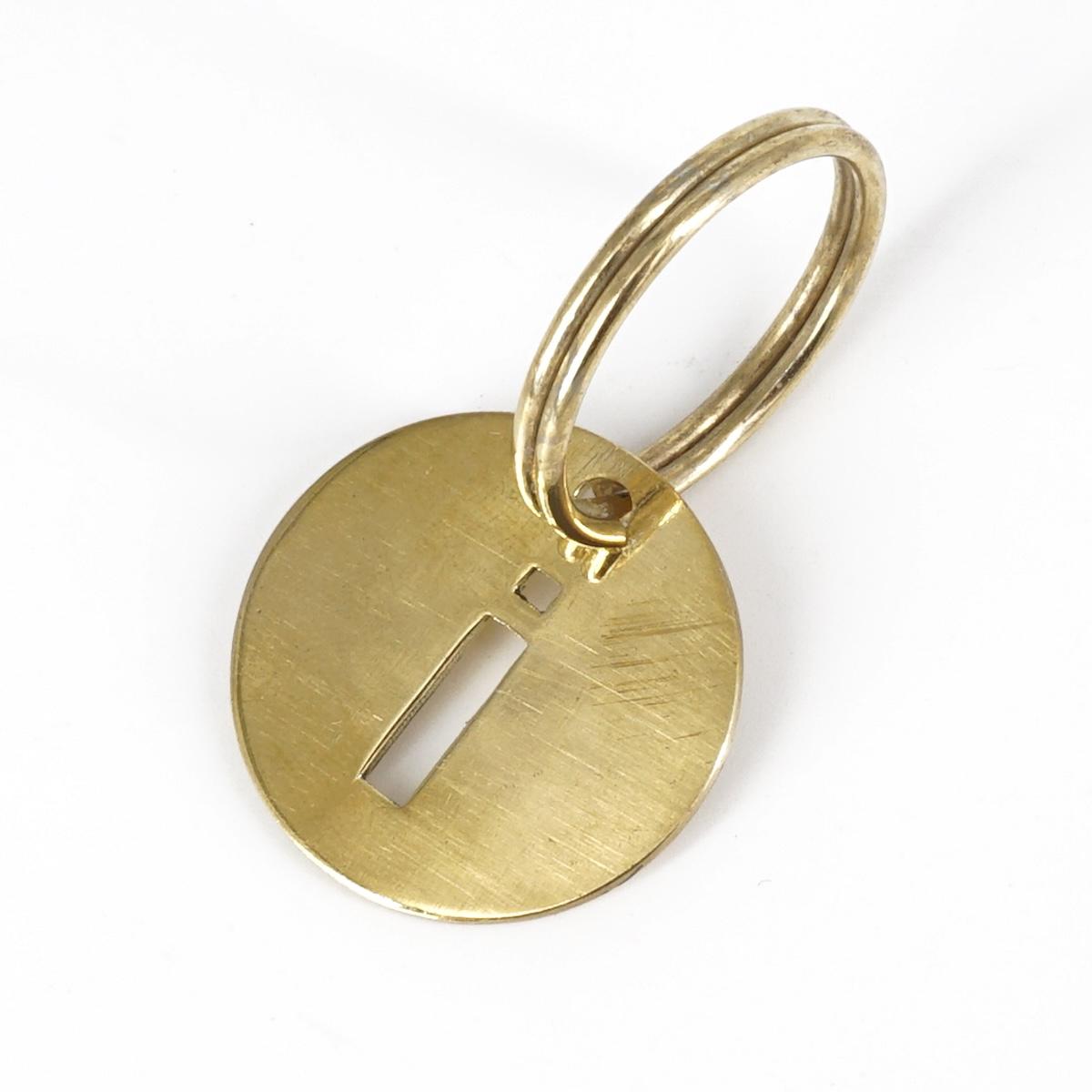 Portachiavi lettera medaglia I