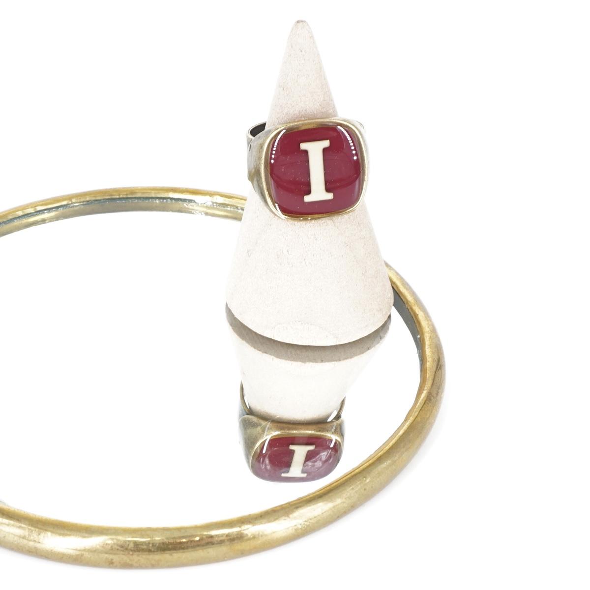 ANELLO LETTERA I BORDEAUX ANELLO LETTERA I BORDEAUX E AVORIO UNIQUE UNCONVENTIONAL DETAILS 