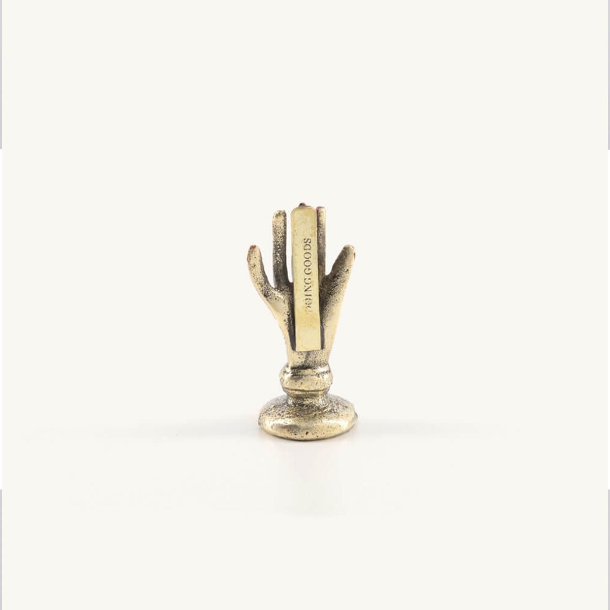 Manina segnaposto con smalto MANO SEGNAPOSTO SMALTO DOING GOODS 