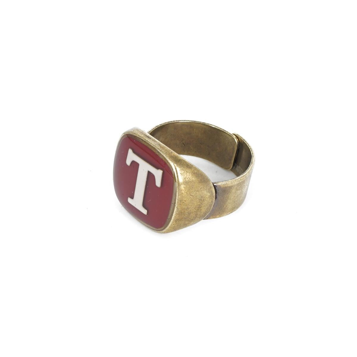 ANELLO LETTERA T BORDEAUX ANELLO LETTERA T BORDEAUX E AVORIO UNIQUE UNCONVENTIONAL DETAILS 