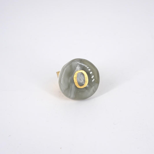 VETRO FUSO ANELLO LETTERAO GRIGIO MARMO