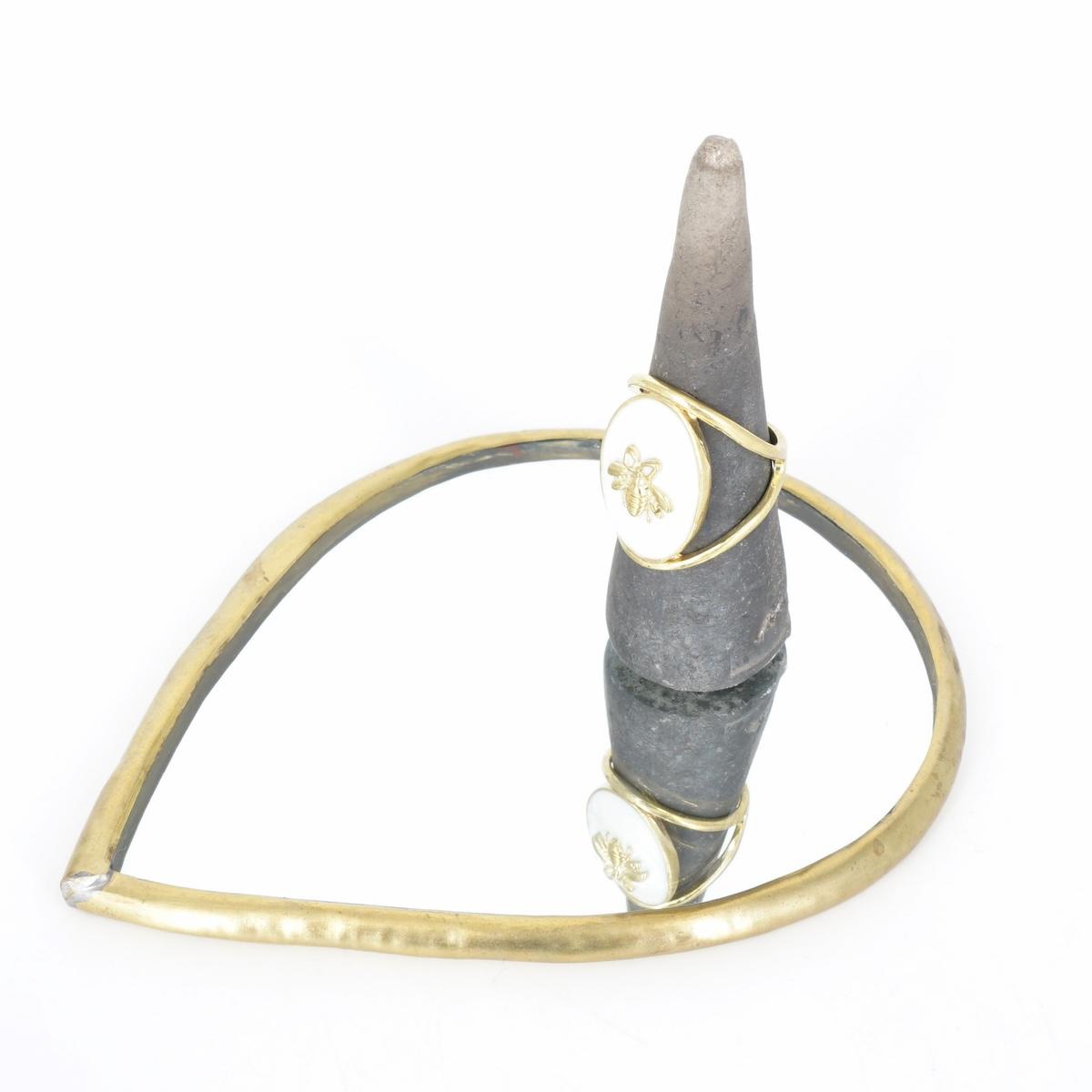 ANELLO APE CAMMEO BIANCO ANELLO APE CAMMEO BIANCO MONDO E COLORI 