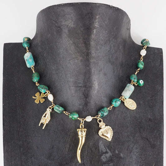 ROSARIO PIETRE E LUCKY VERDE