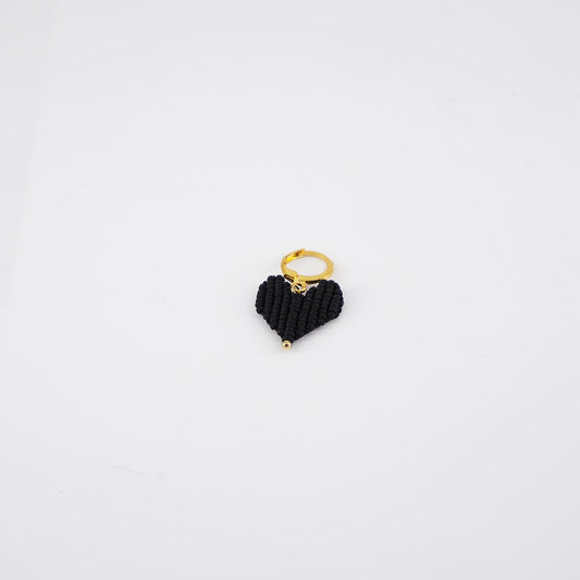 Single earring HEART black