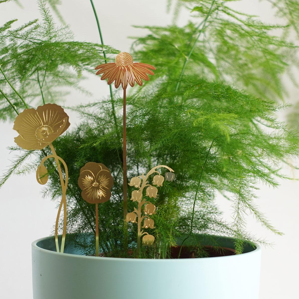 Fleurs de jardin en laiton