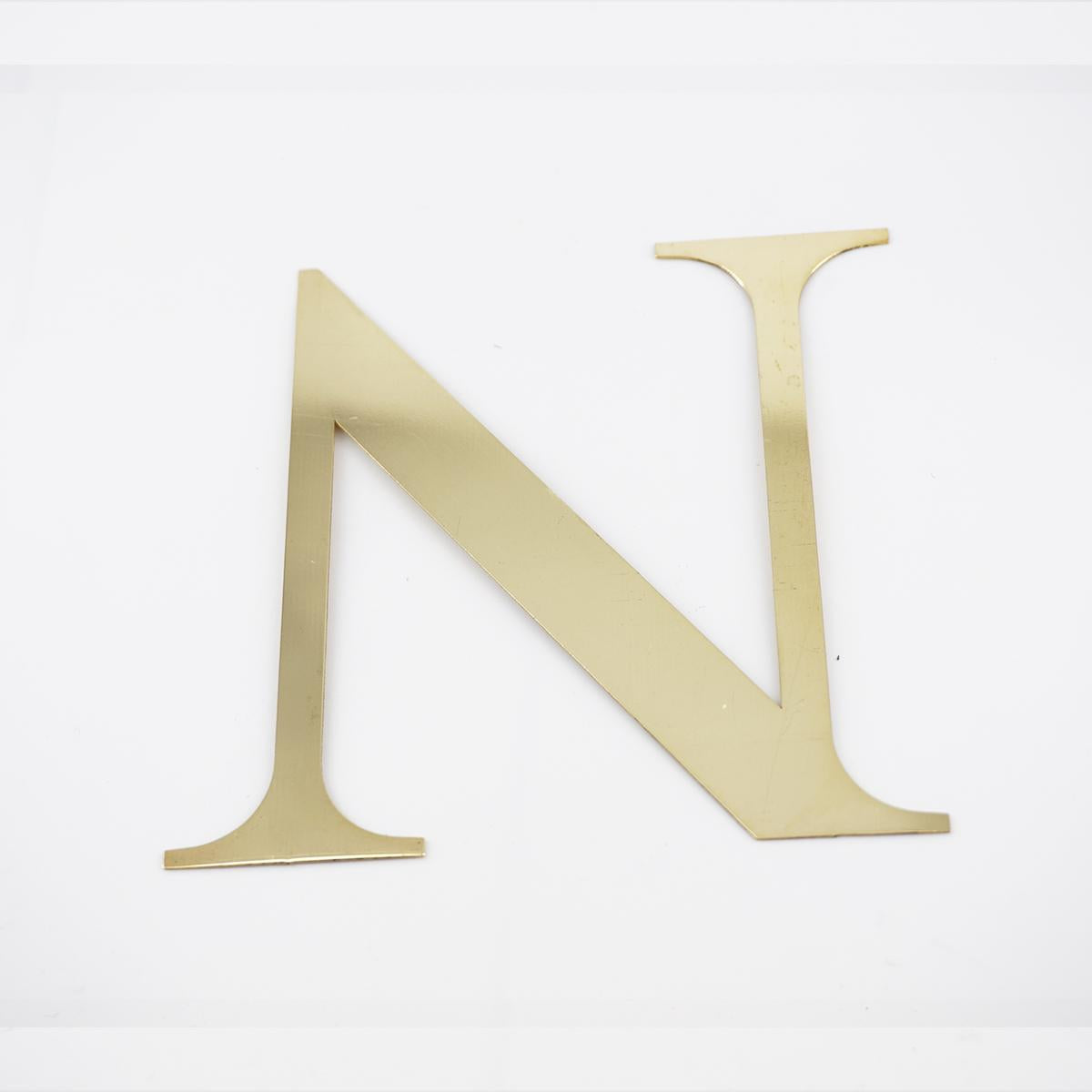 Hanging letter N