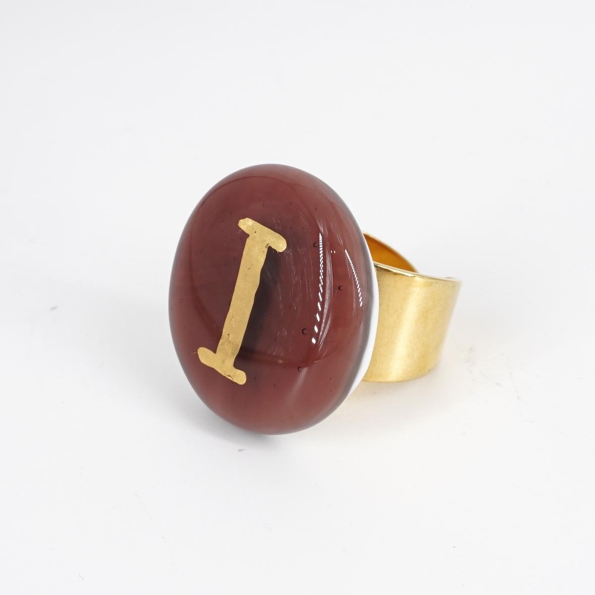 Anello lettera I prugna