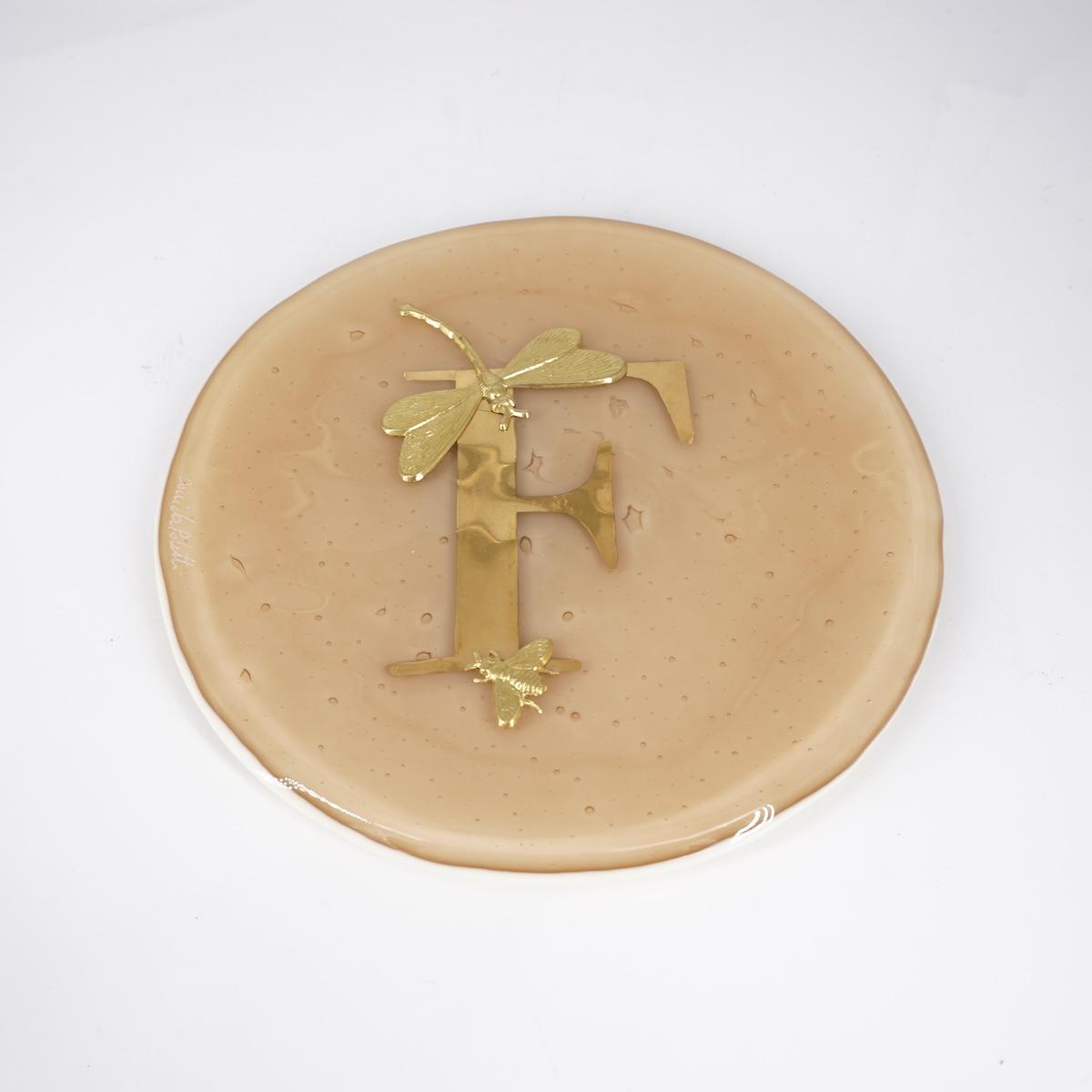Piatto lettera e charm F CHAMPAGNE PIATTO LETTERA+CHARM F CHAMPAGNE VETRO FUSO 