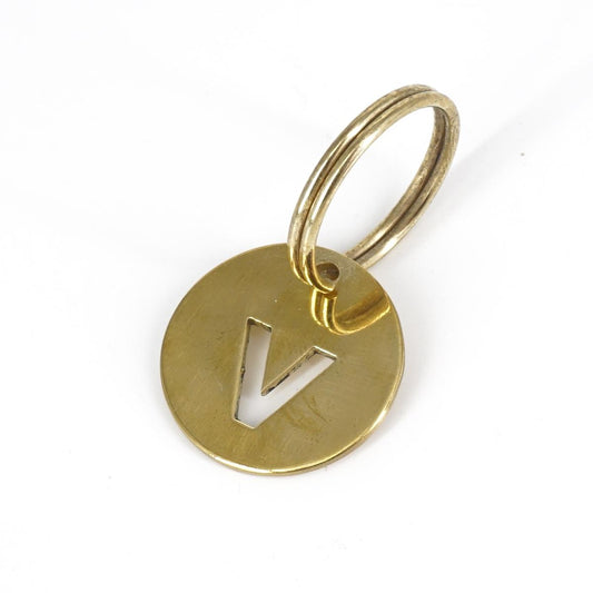 Portachiavi lettera medaglia V
