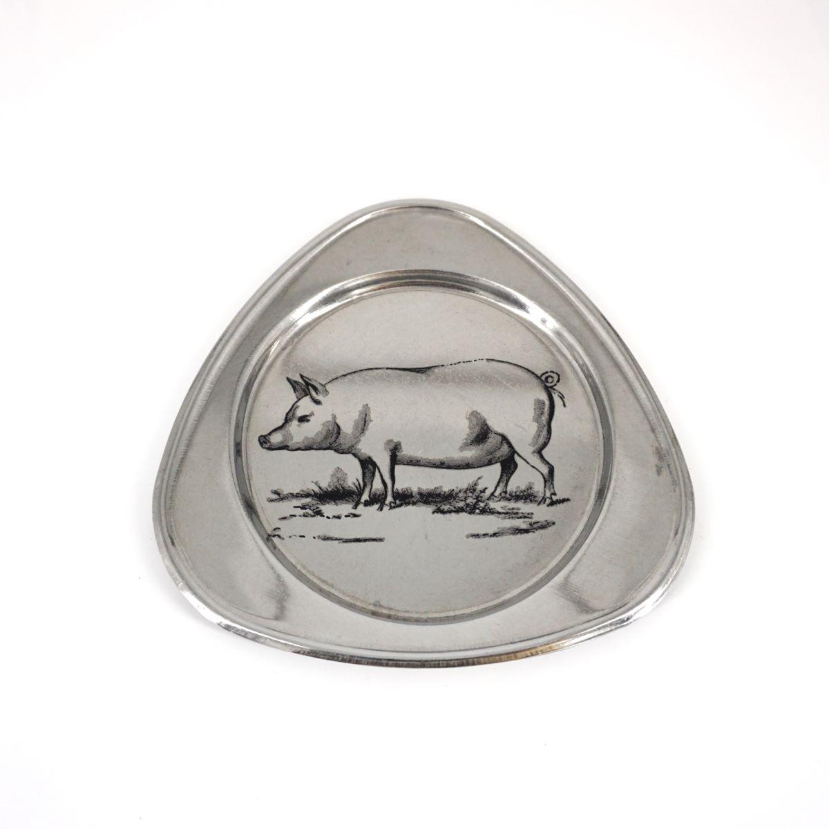 Vintage plate PIGS ROUNDED TRIANGLE