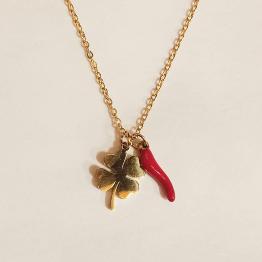 Collana cornetto con quadrifoglio